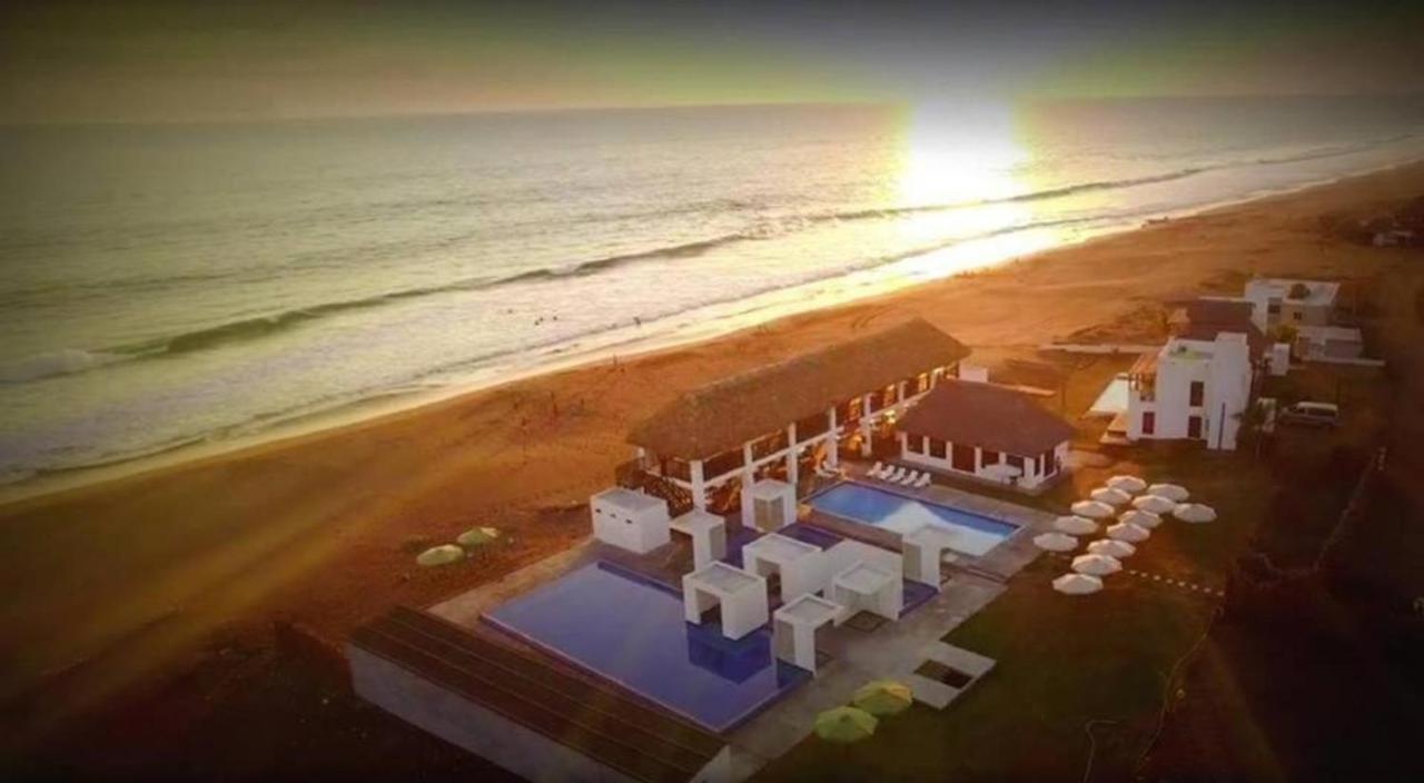 Hotel Maya Jade Хавай Екстериор снимка