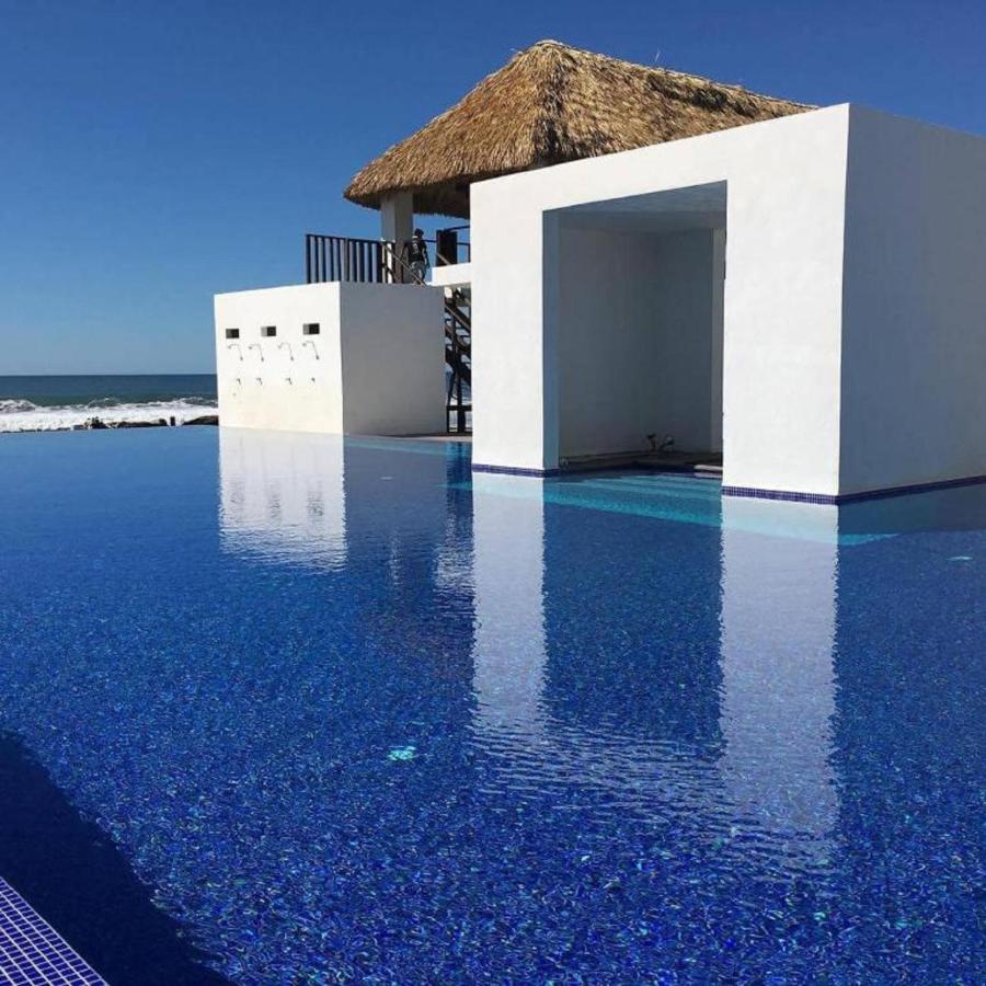 Hotel Maya Jade Хавай Екстериор снимка