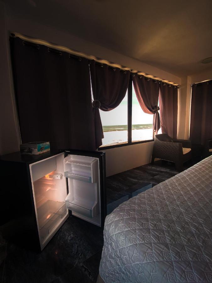 Hotel Maya Jade Хавай Екстериор снимка