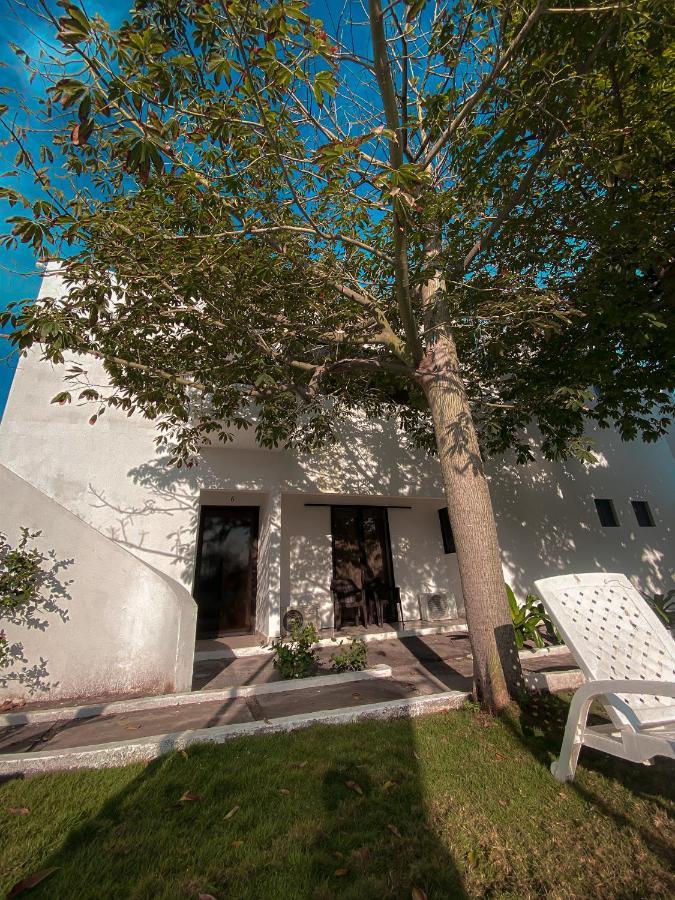 Hotel Maya Jade Хавай Екстериор снимка