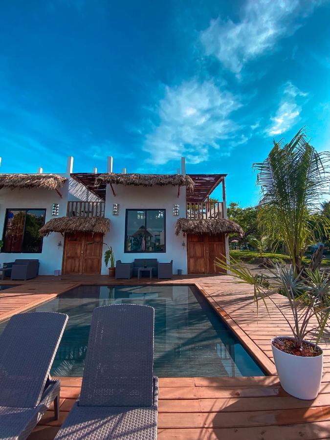 Hotel Maya Jade Хавай Екстериор снимка