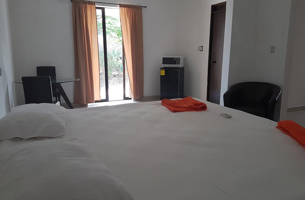 Hotel Maya Jade Хавай Екстериор снимка
